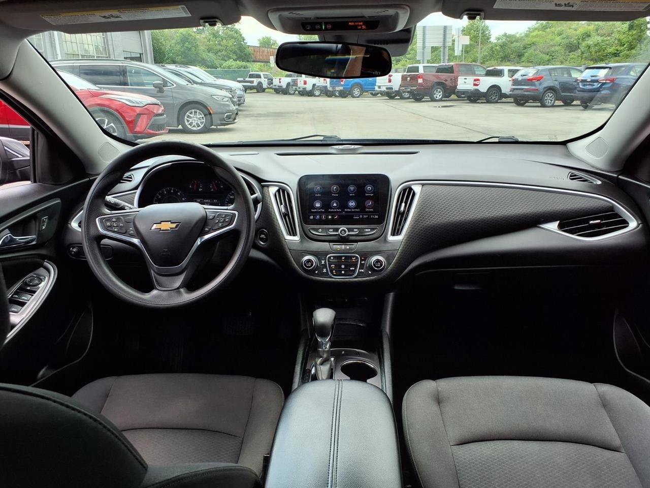 Used 2023 Chevrolet Malibu LT FWD image 8