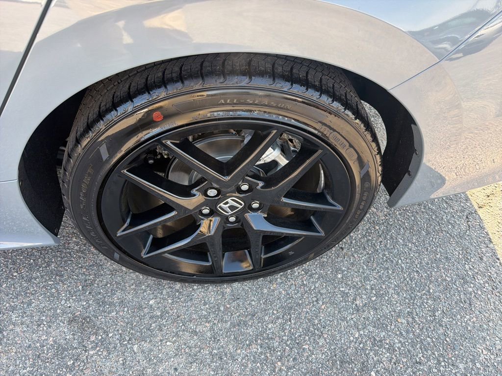 Used 2026 Honda Civic Sport image 9