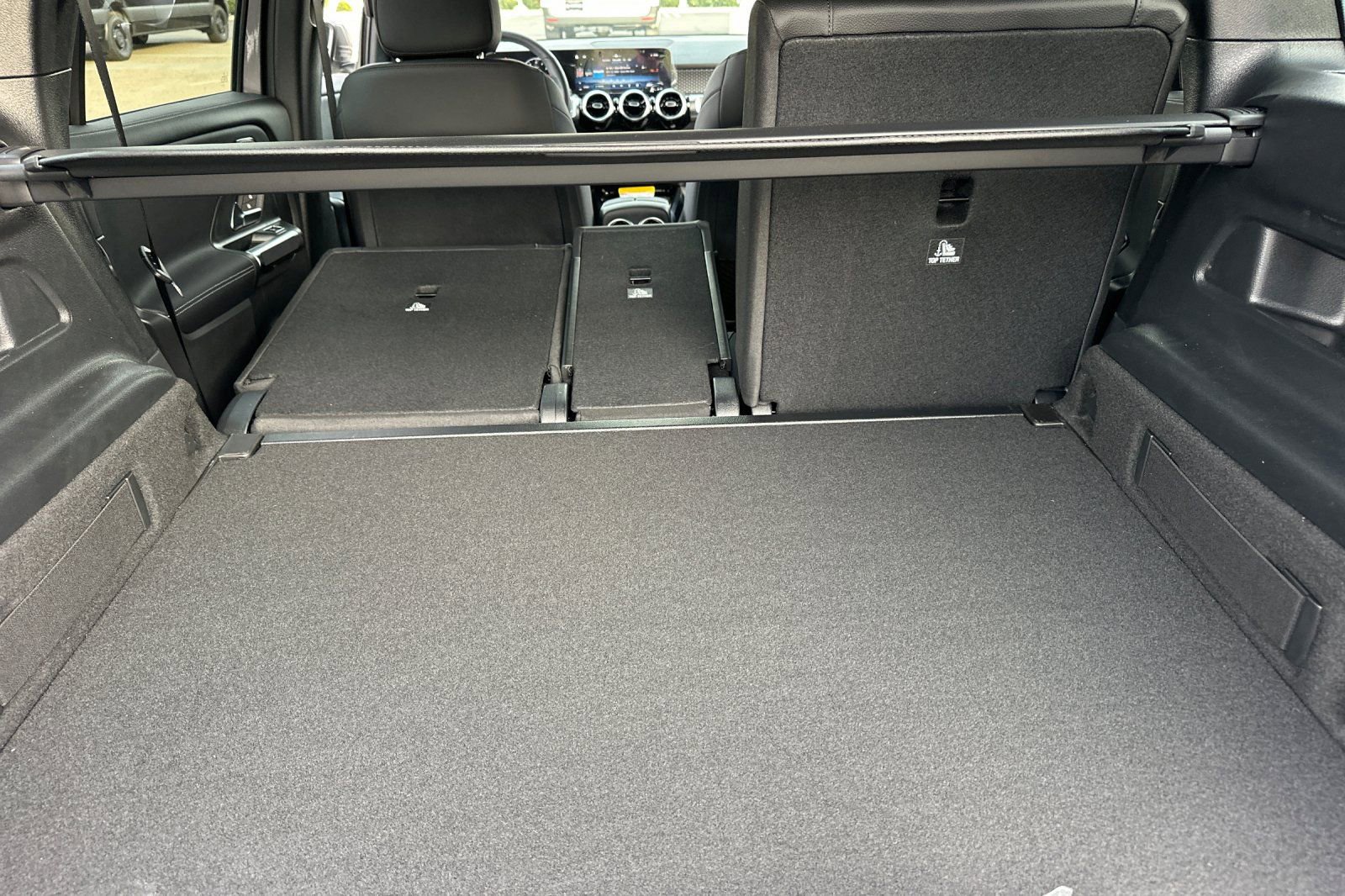 New 2026 Mercedes-Benz GLB 250 image 35