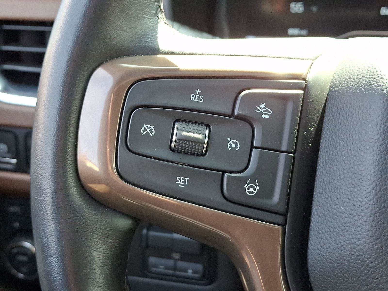 Used 2024 Chevrolet Suburban High Country w/ Advanced Technology Package AWD/4WD image 23