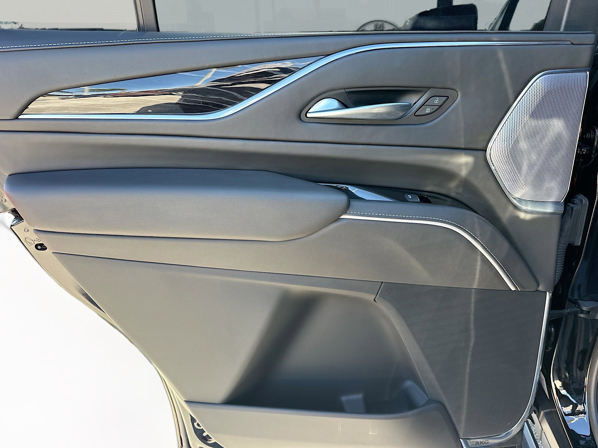 Used 2023 Cadillac Escalade V w/ LPO, Floor Liner Package image 28