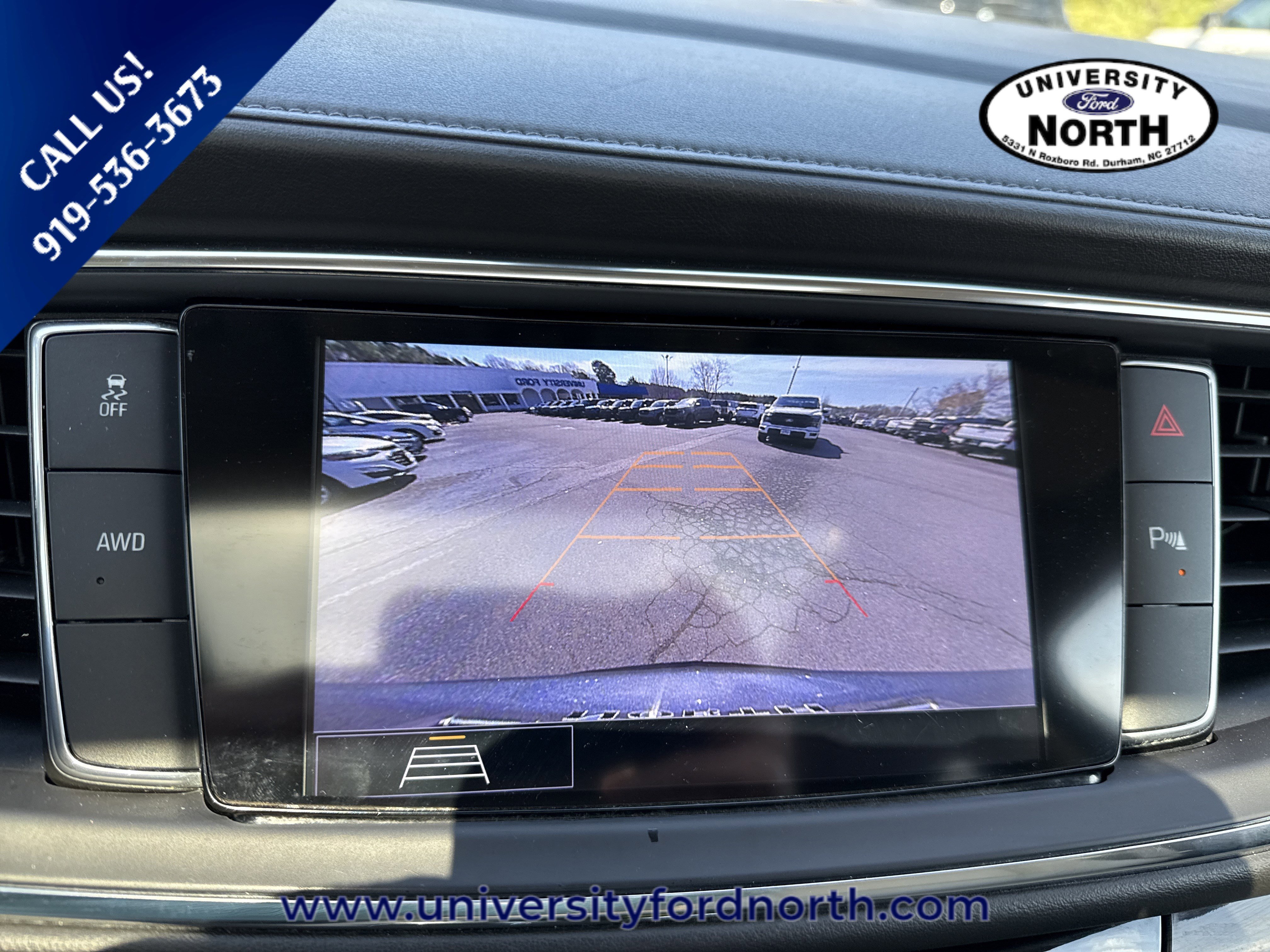 Used 2021 Buick Enclave Essence w/ Sound and Sites Package image 25