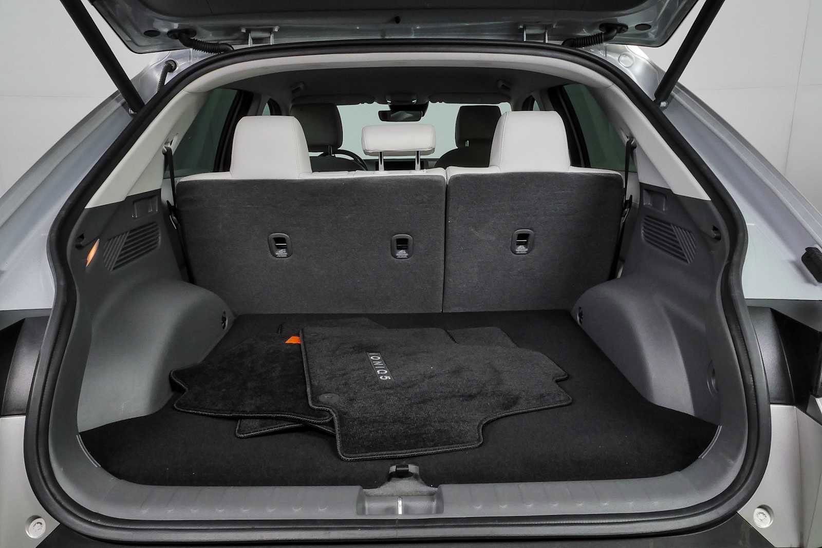 Used 2023 Hyundai Ioniq 5 SEL w/ Cargo Package RWD image 29