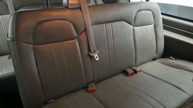 Used 2024 Chevrolet Express 3500 LS RWD image 12