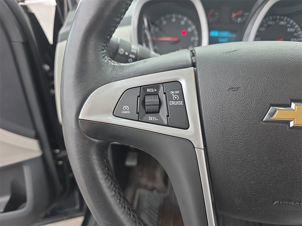 Used 2016 Chevrolet Equinox LTZ w/ Enhanced Convenience Package image 17