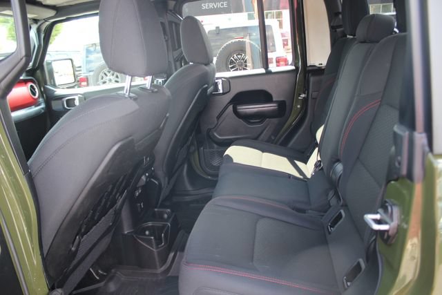 Used 2021 Jeep Gladiator Rubicon AWD/4WD image 25