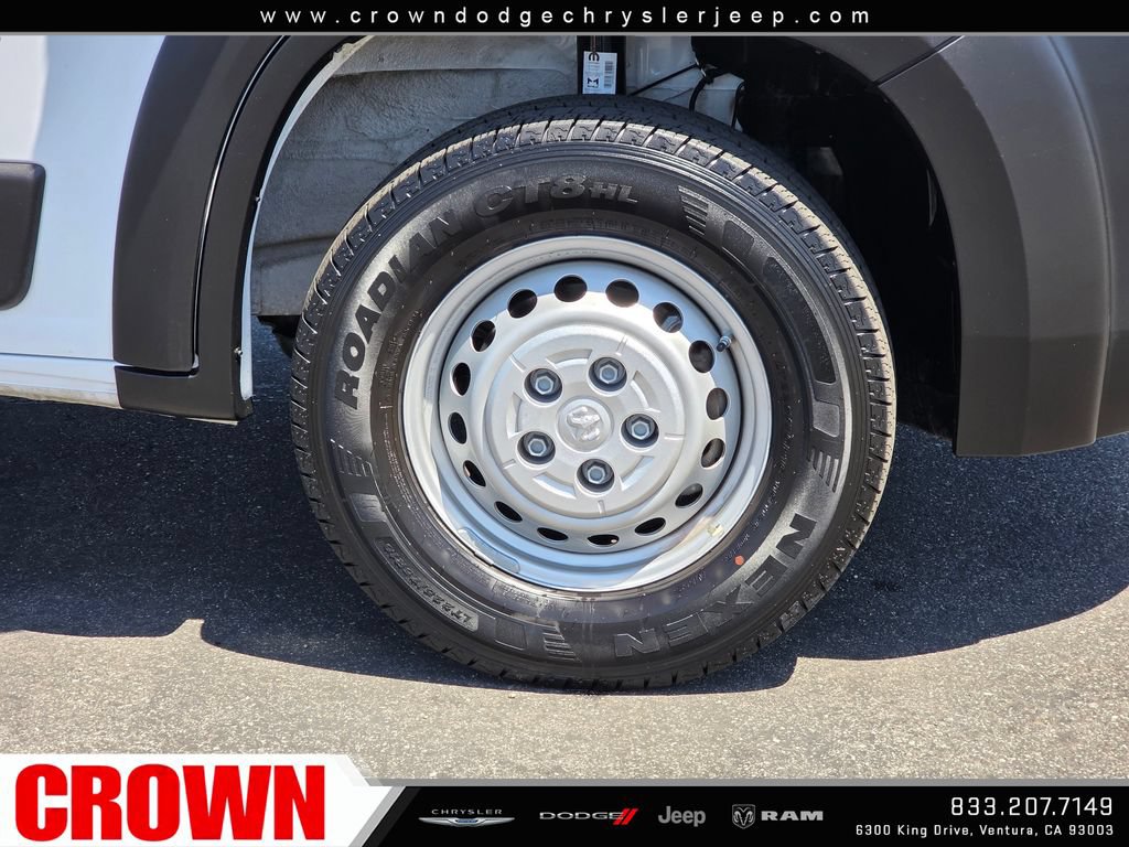 Used 2026 RAM ProMaster 2500 w/ Convenience Group FWD image 9