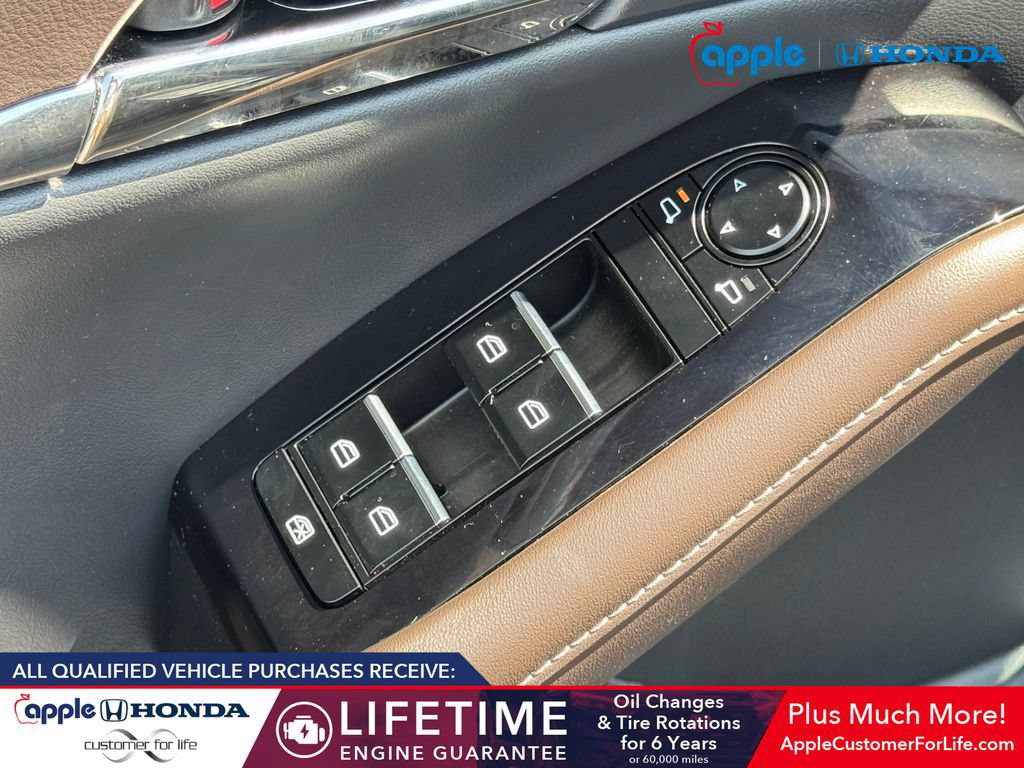 Used 2022 MAZDA CX-30 AWD 2.5 S w/ Premium Package image 9