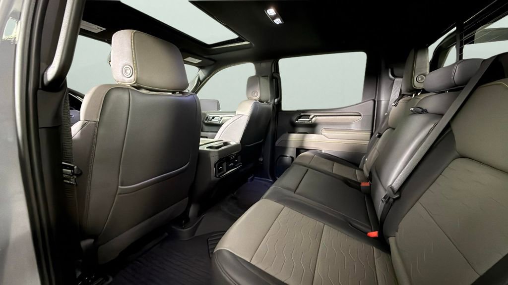 Used 2025 Chevrolet Silverado 1500 ZR2 w/ ZR2 Bison Edition image 28