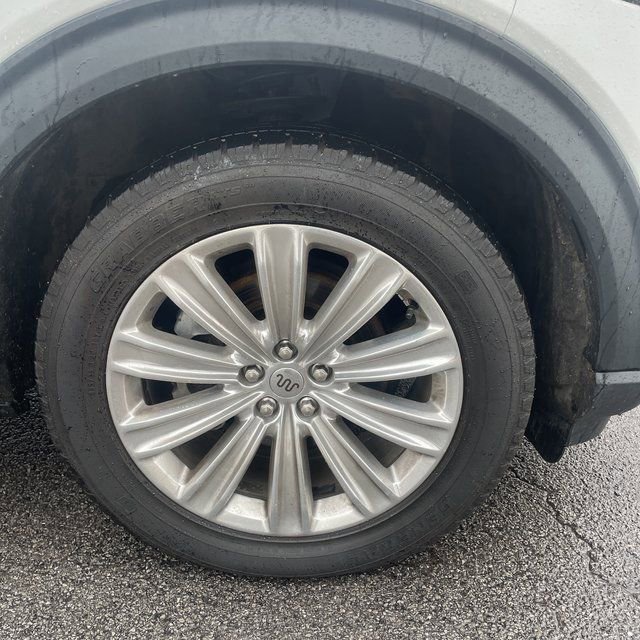 Used 2022 Ford Explorer King Ranch w/ Premium Technology Package image 19