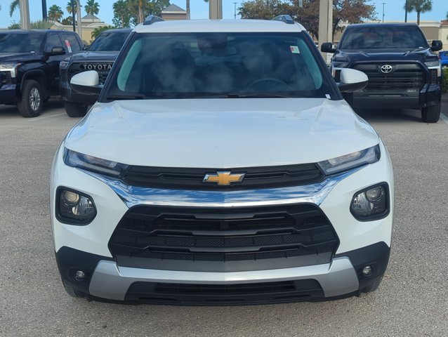 Used 2023 Chevrolet TrailBlazer LT image 2