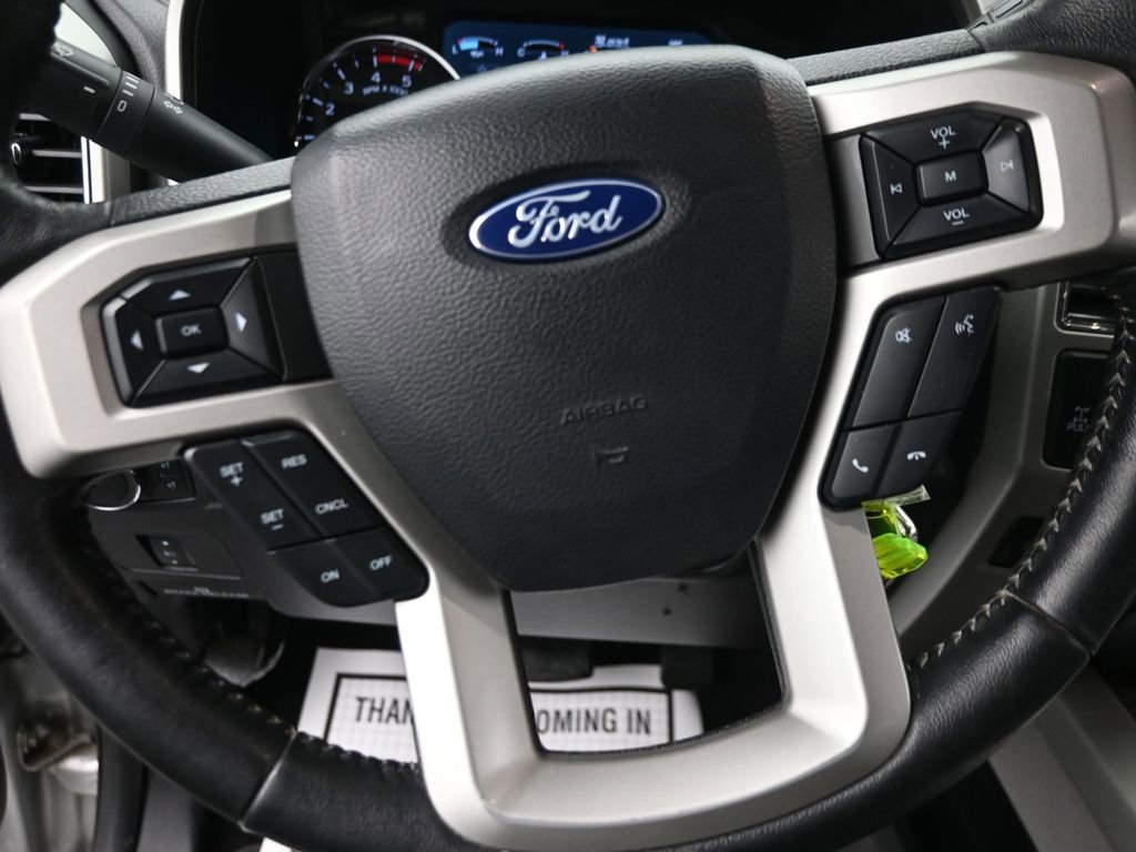 Used 2019 Ford F350 Lariat image 14