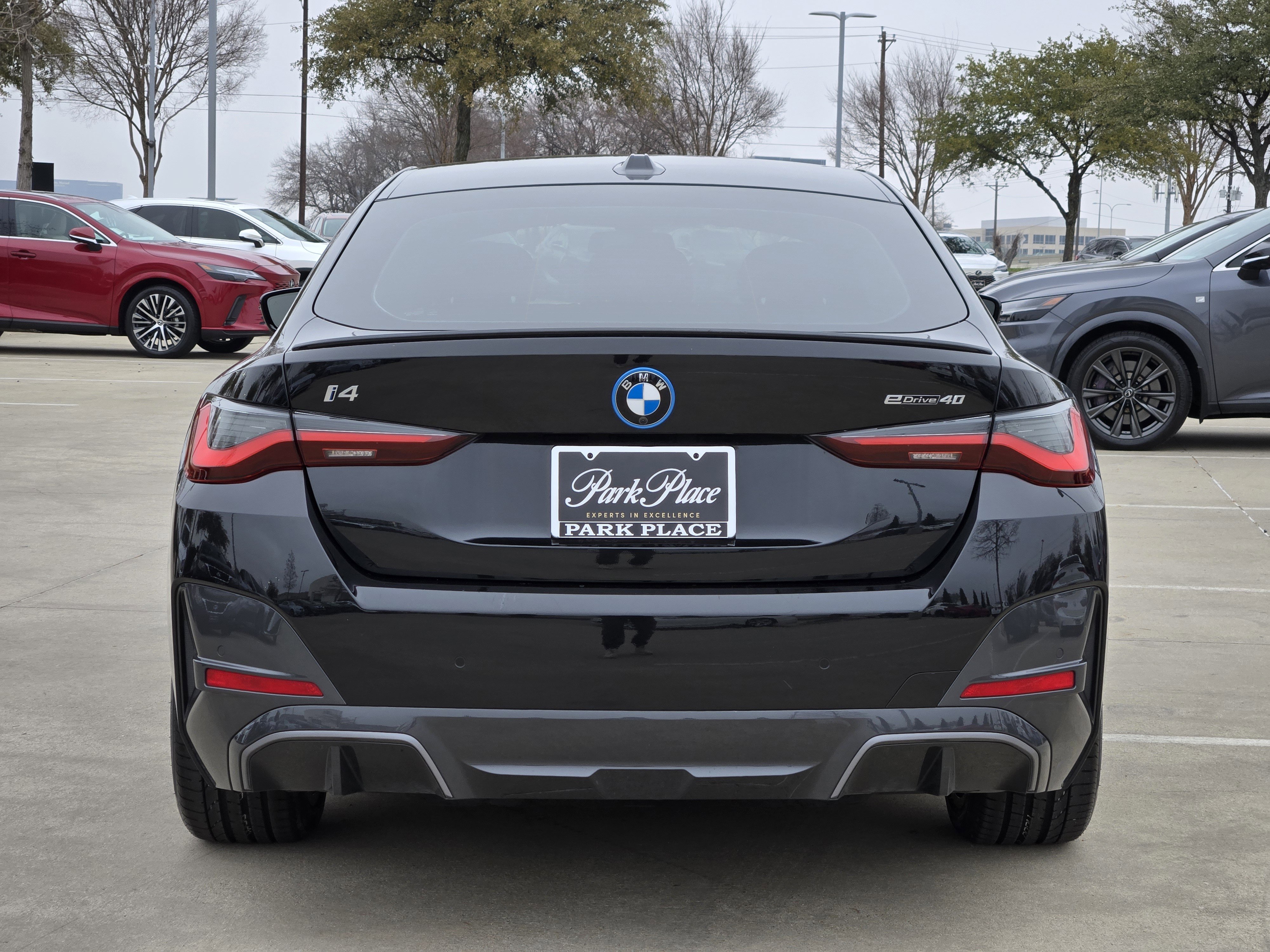 Used 2023 BMW i4 eDrive40 w/ M Sport Package image 16