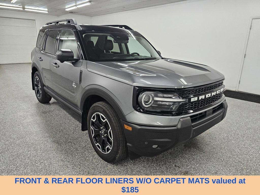 Used 2025 Ford Bronco Sport Outer Banks w/ Outer Banks Tech Package+ AWD/4WD image 3