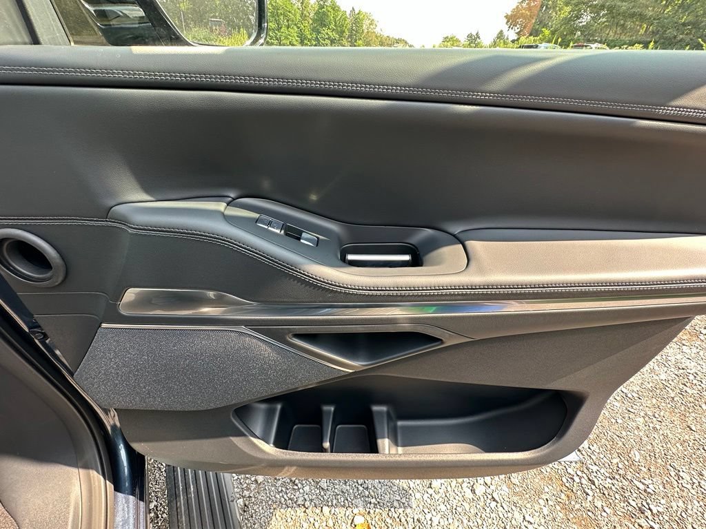 New 2027 Lincoln Navigator Reserve AWD/4WD image 25
