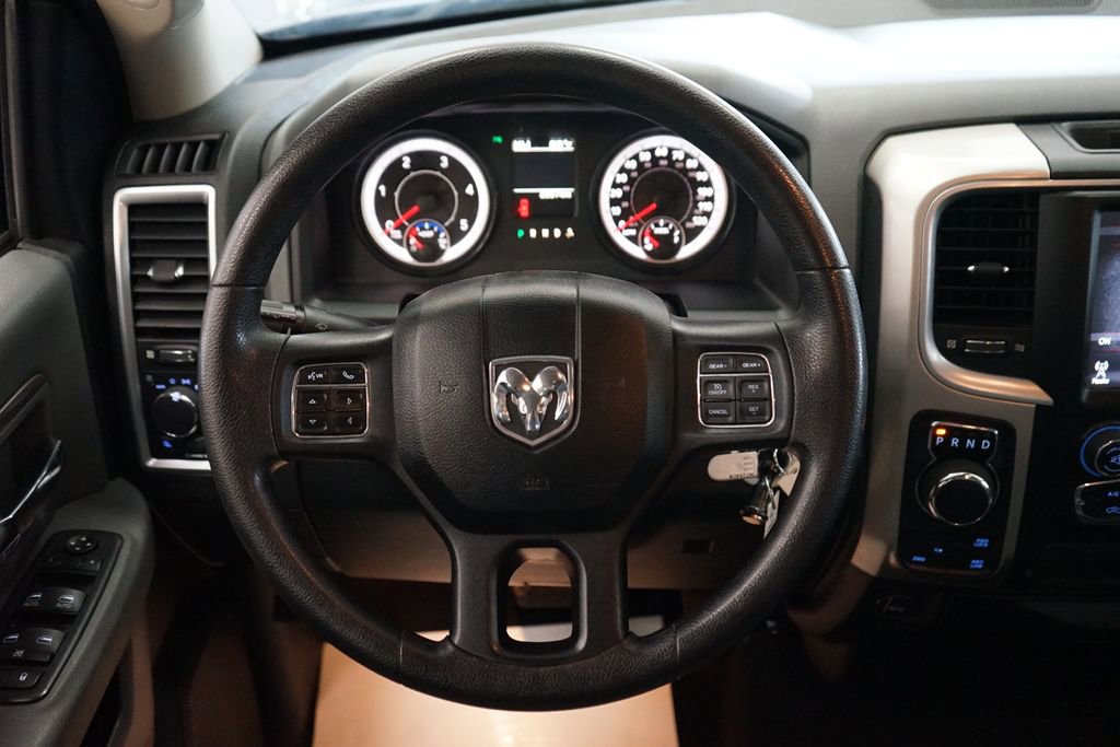 Used 2016 RAM 1500 Classic SLT image 27