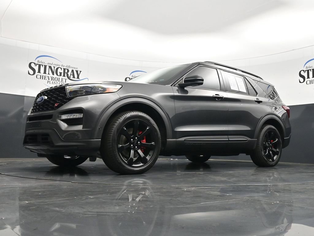 Used 2020 Ford Explorer ST w/ ST Street Pack image 19