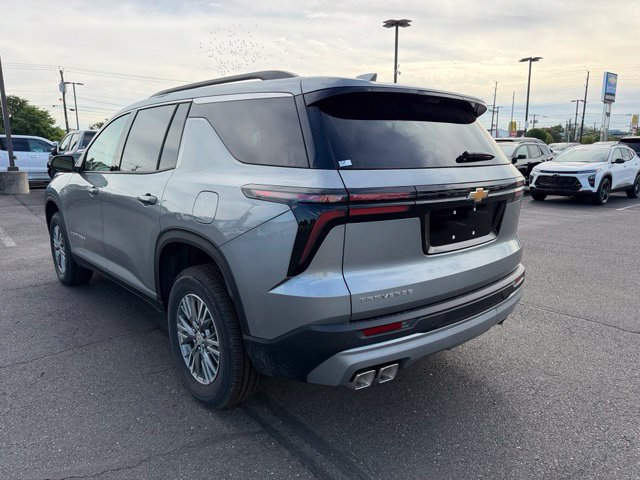New 2027 Chevrolet Traverse LT w/ Driver Confidence Package FWD image 8
