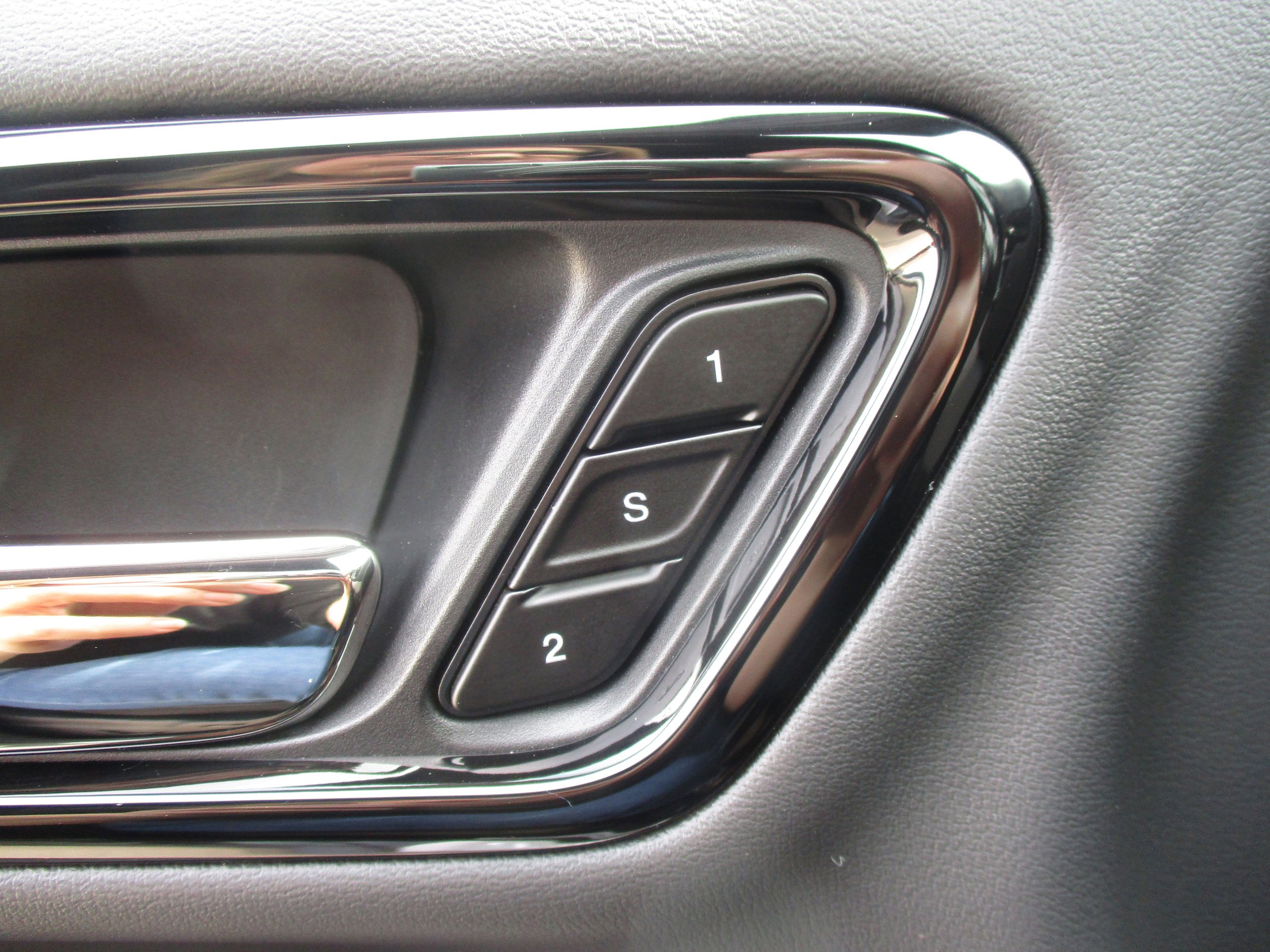 Used 2024 Dodge Durango GT AWD/4WD image 36