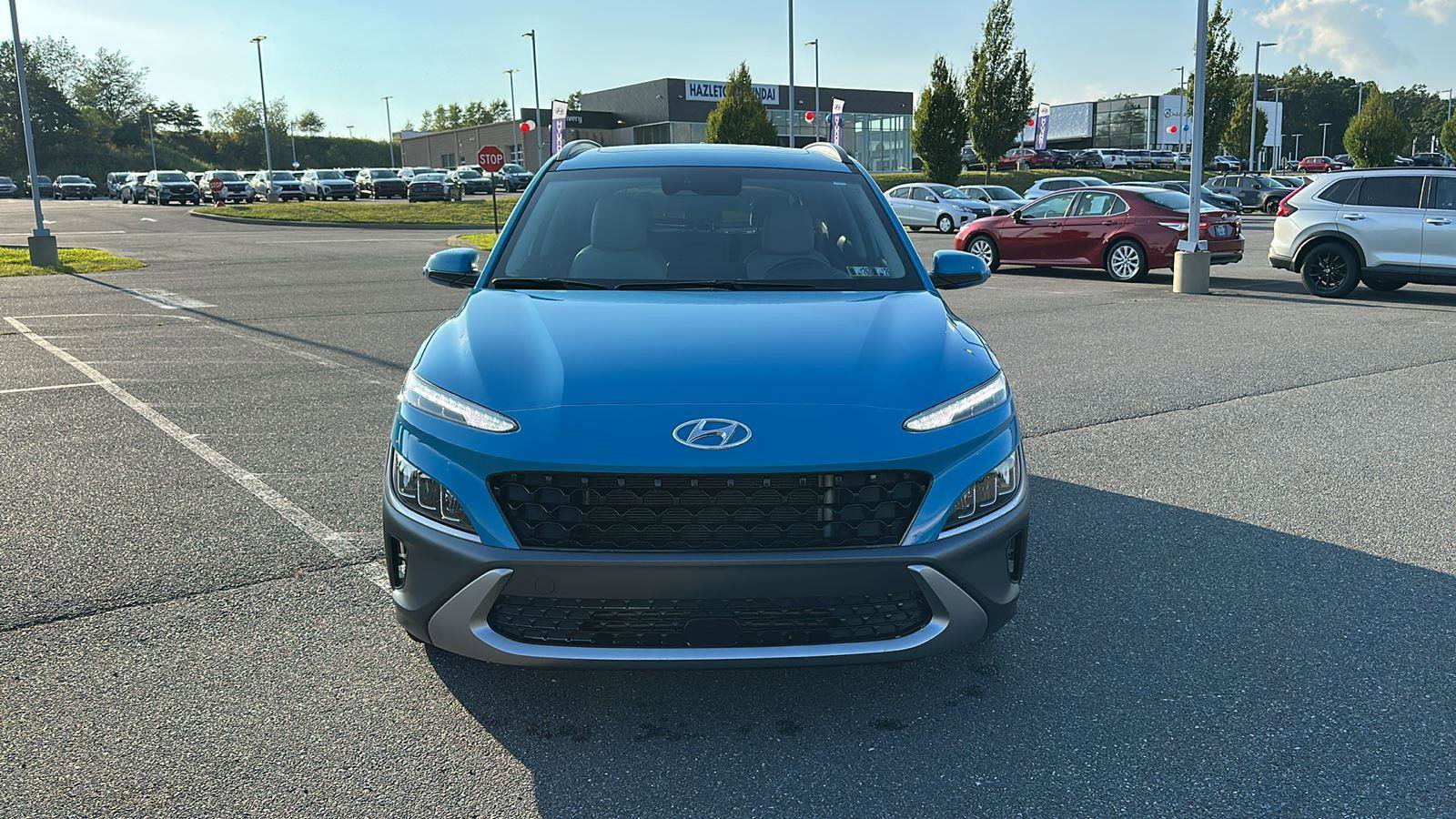 Certified 2022 Hyundai Kona Limited w/ Cargo Package image 16