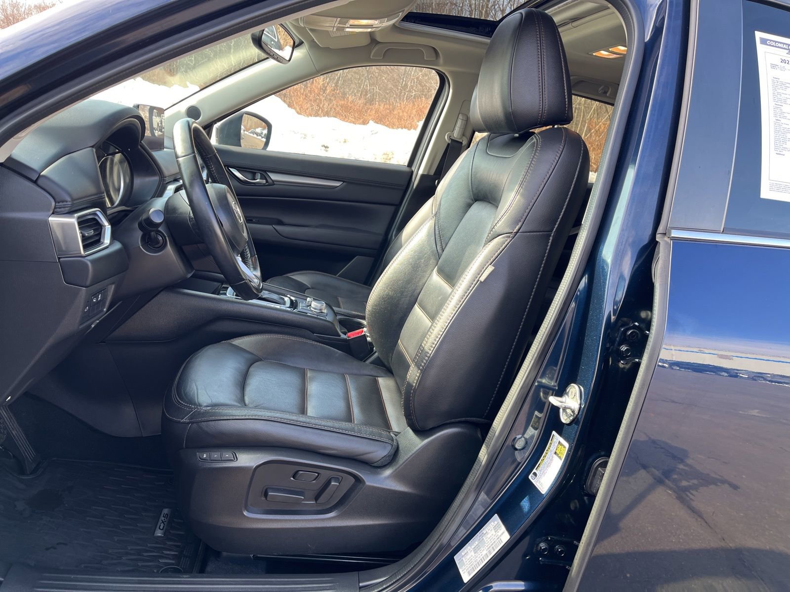 Used 2021 MAZDA CX-5 Touring image 13