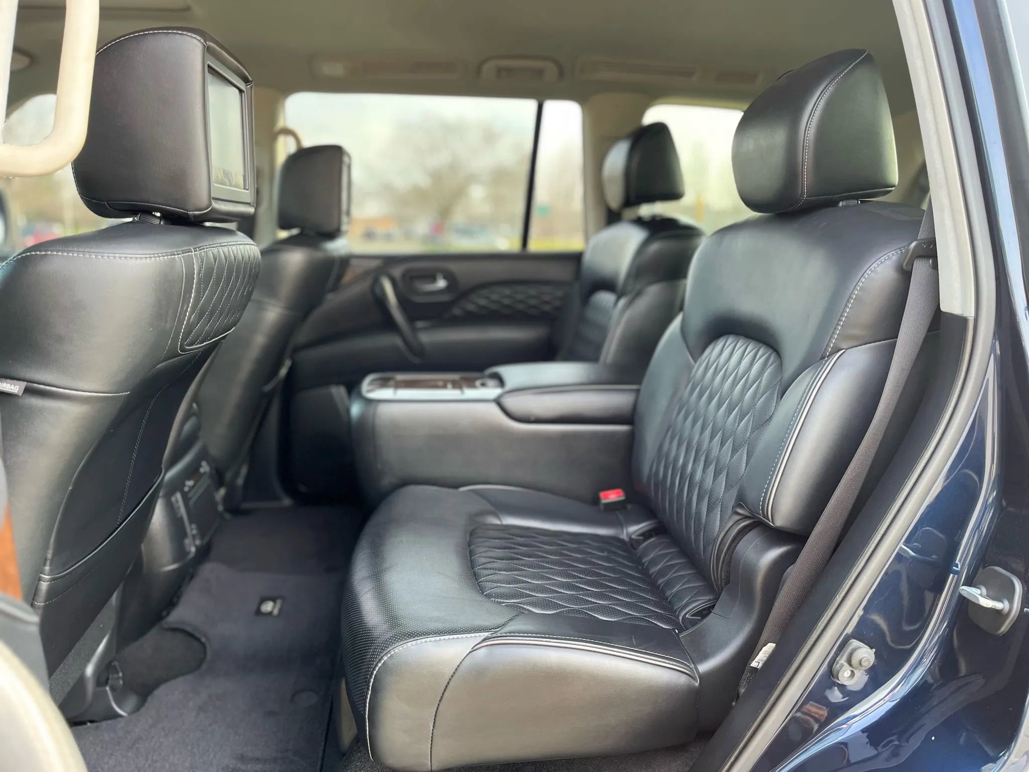 Used 2019 INFINITI QX80 Luxe w/ 22" Wheel Package image 12