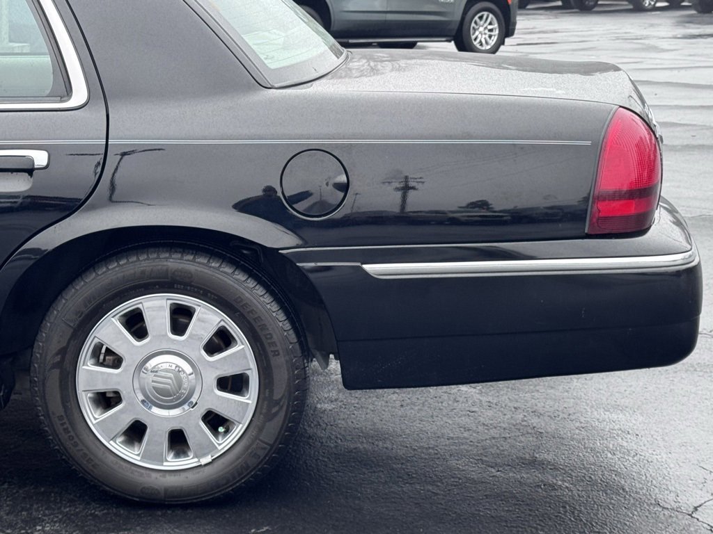 Used 2008 Mercury Grand Marquis LS image 34