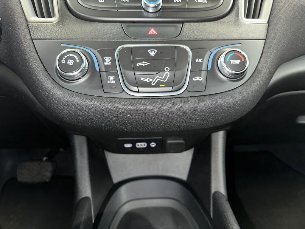 Used 2019 Chevrolet Malibu RS w/ LPO, Convenience Package 1 image 12