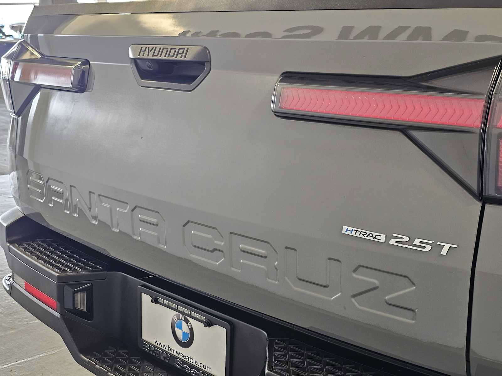 Used 2022 Hyundai Santa Cruz SEL Premium image 7