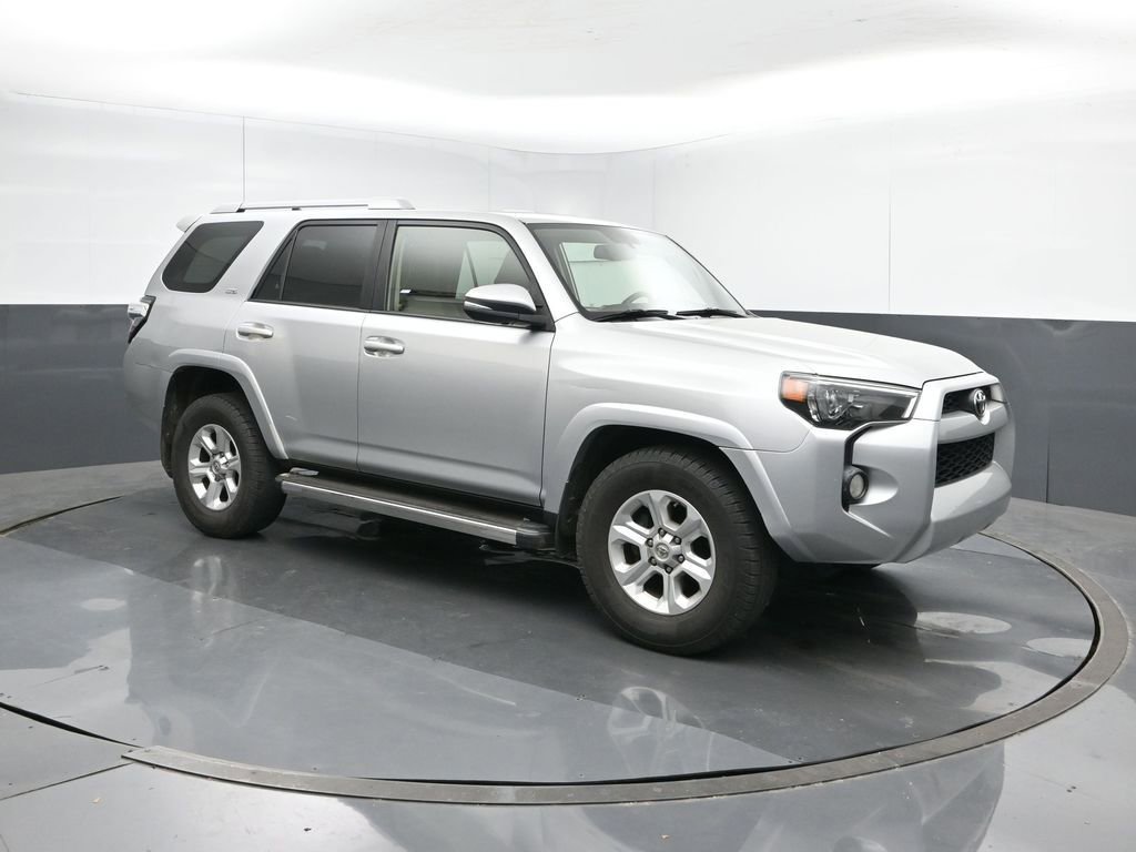 Used 2016 Toyota 4Runner SR5 Premium image 7