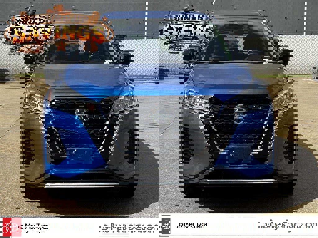 Used 2021 Nissan Kicks S image 3