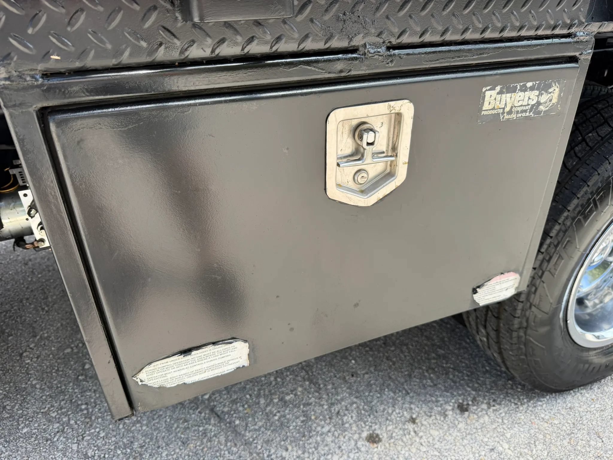 Used 2022 RAM 3500 Tradesman w/ Chrome Appearance Group AWD/4WD image 14