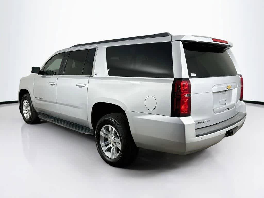 Used 2018 Chevrolet Suburban LT RWD image 4