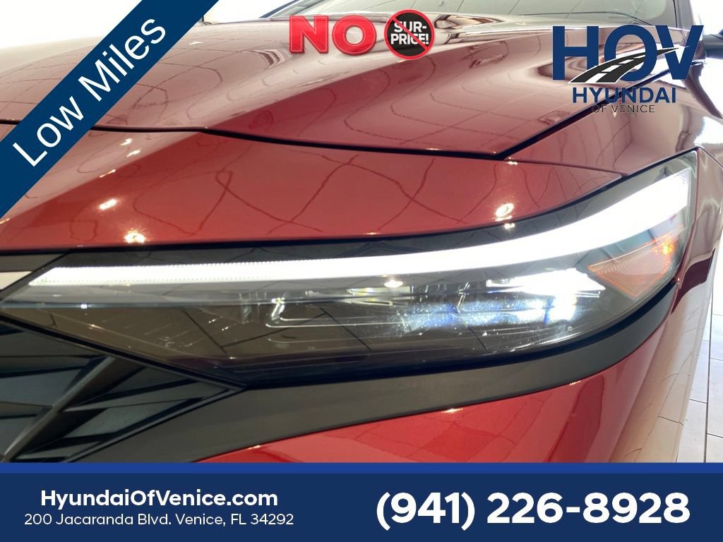Certified 2025 Hyundai Elantra Sport FWD image 13