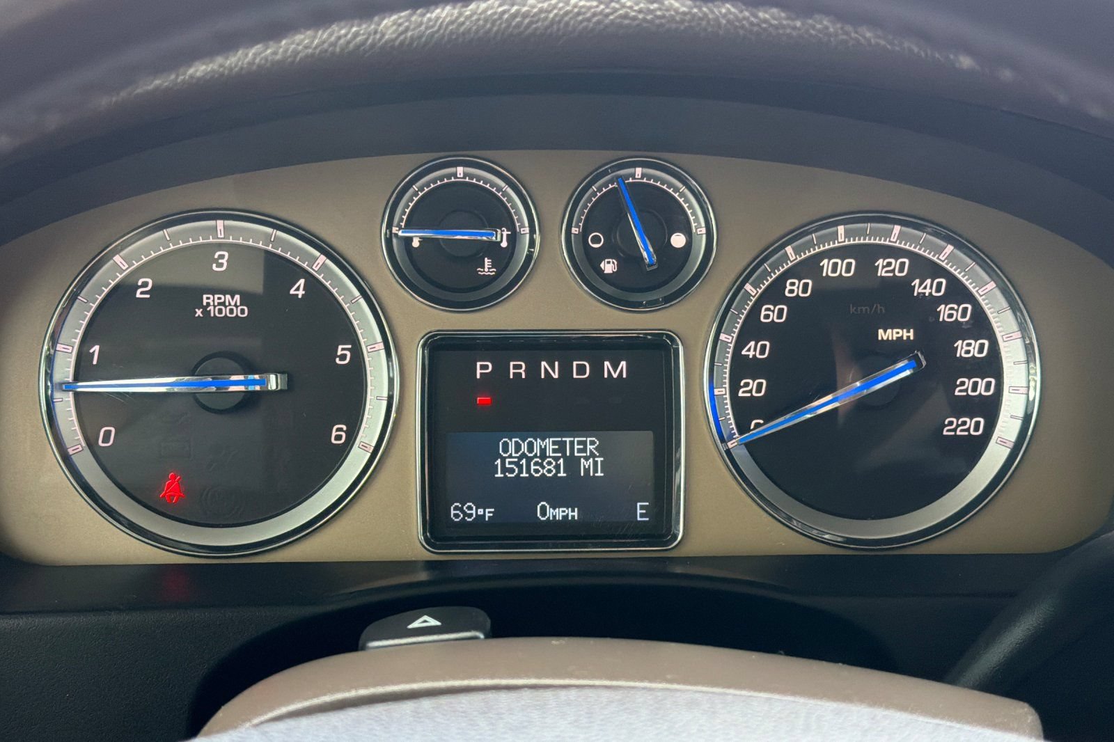 Used 2013 Cadillac Escalade ESV Platinum AWD/4WD image 26