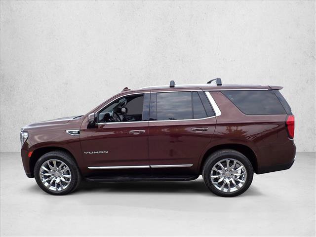Used 2022 GMC Yukon SLT w/ SLT Luxury Package AWD/4WD image 2