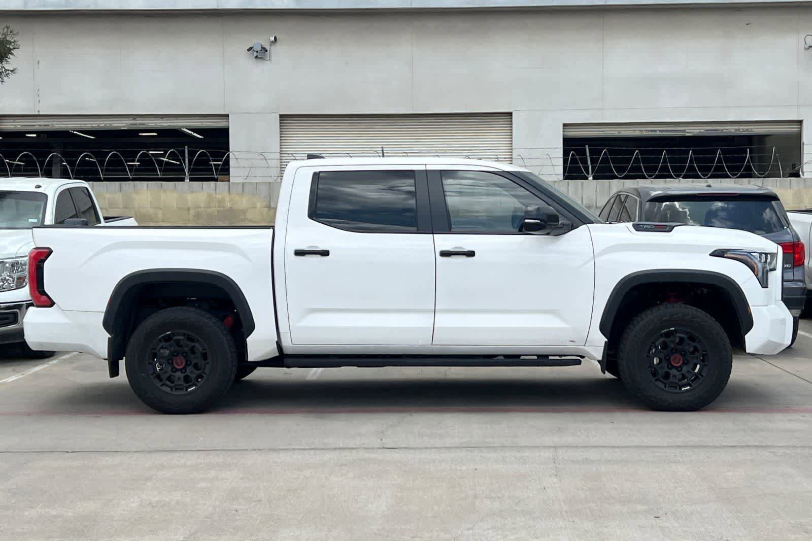 Used 2025 Toyota Tundra TRD Pro AWD/4WD image 9