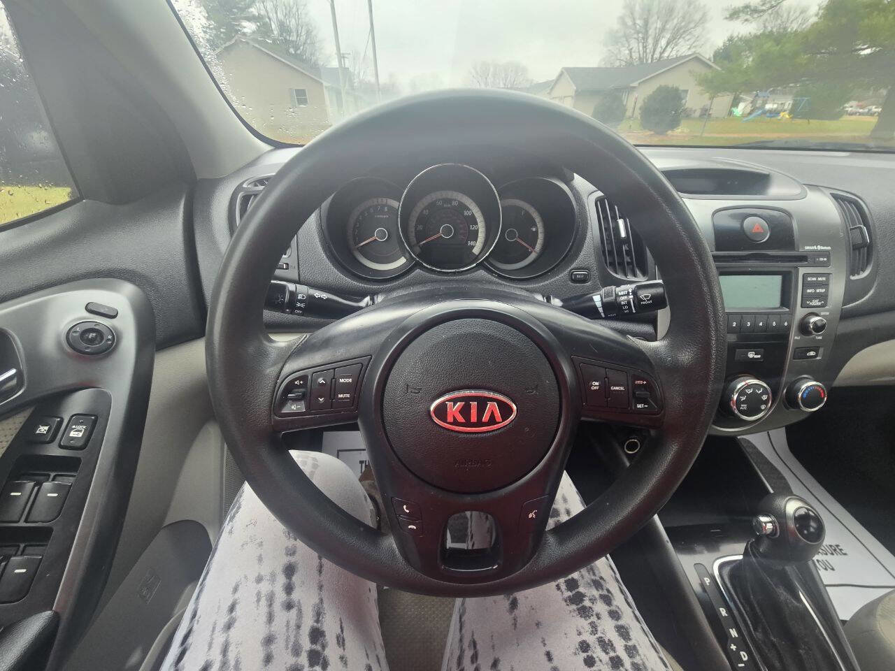 Used 2013 Kia Forte EX image 14