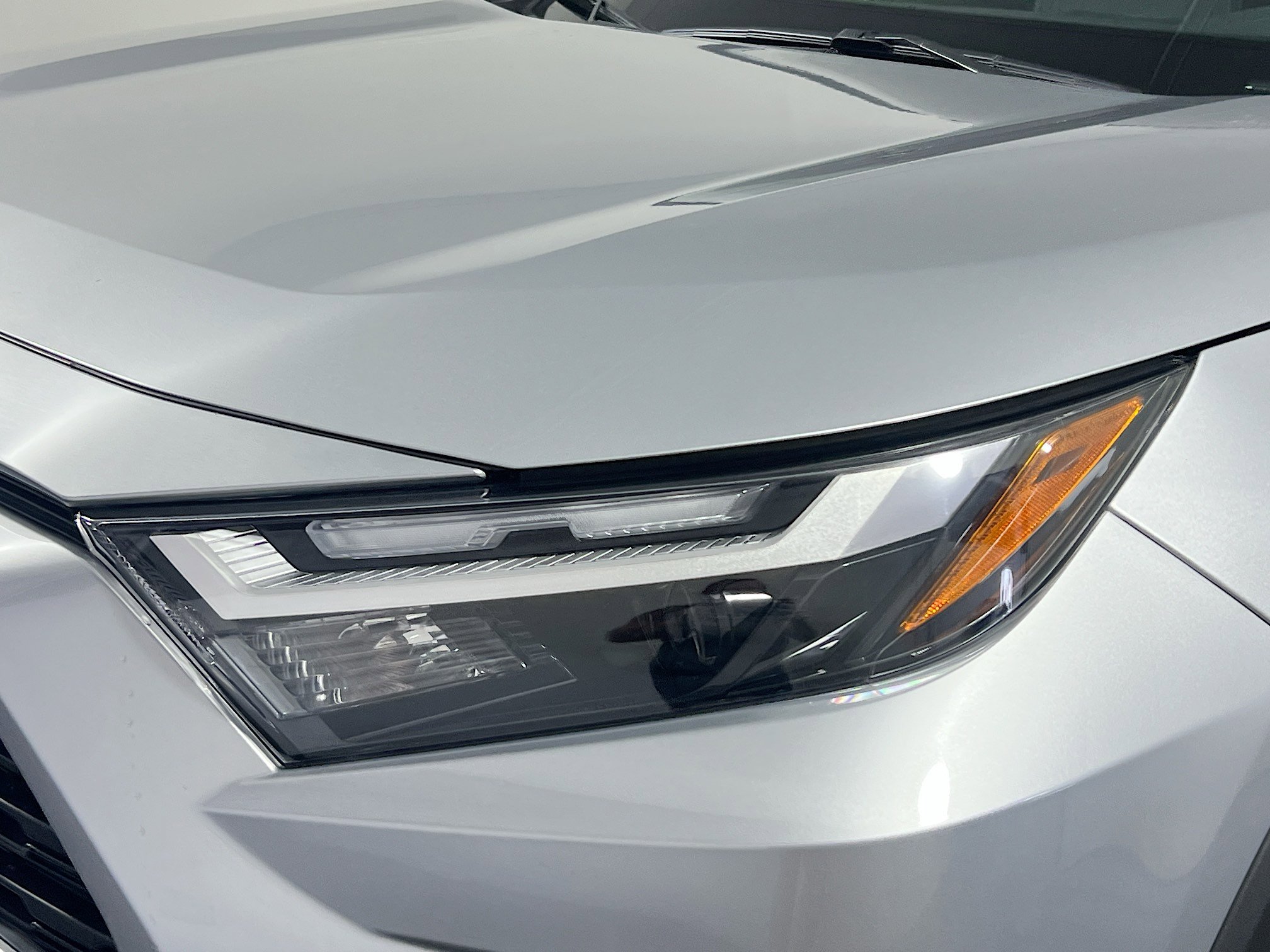 Used 2024 Toyota RAV4 LE image 11