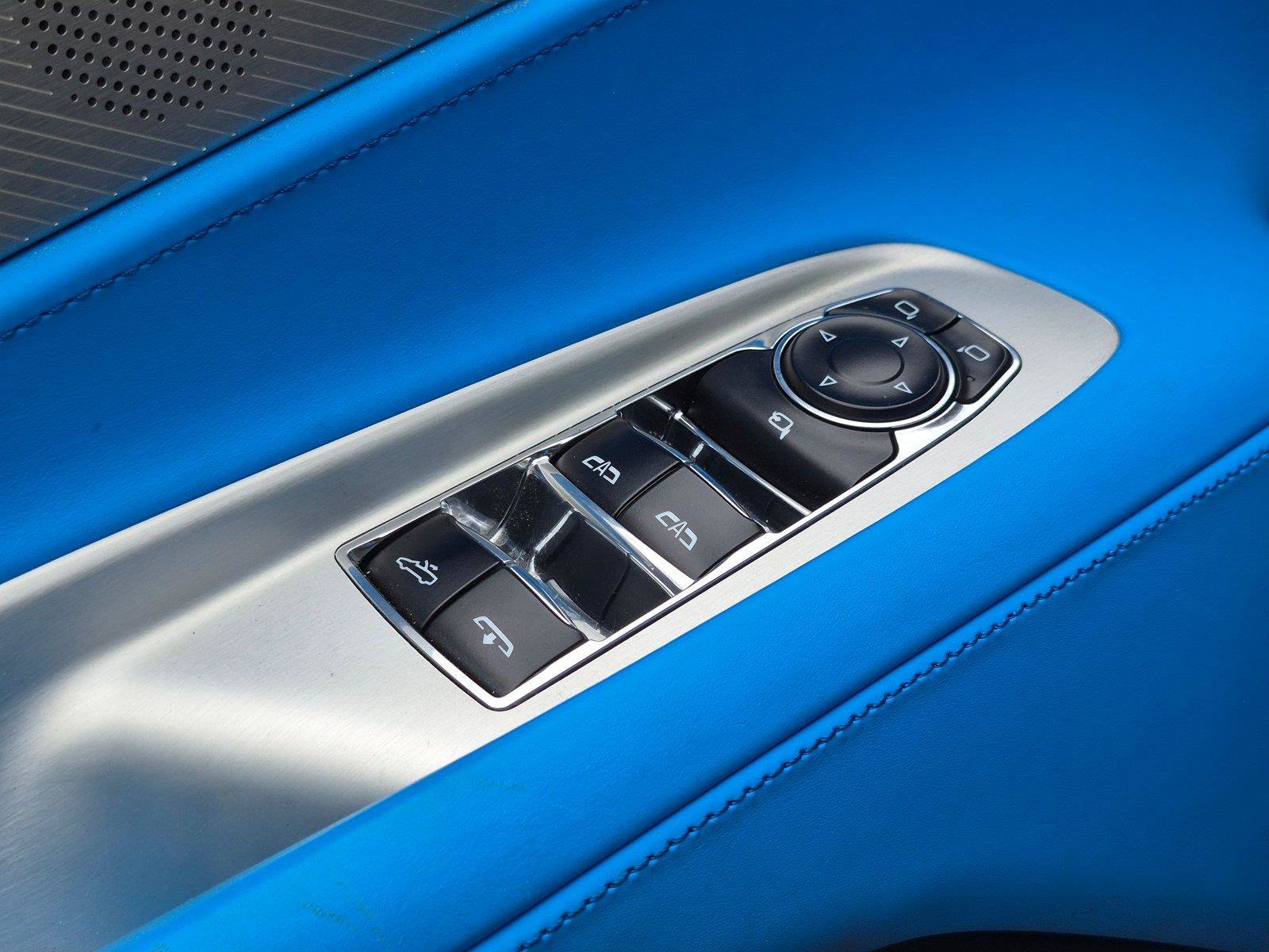 Used 2024 Chevrolet Corvette Stingray Premium Conv w/ Z51 Performance Package RWD image 22