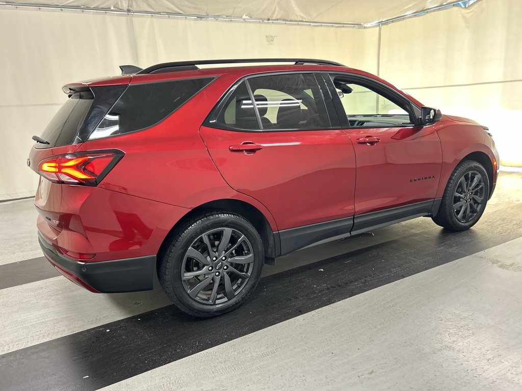 Certified 2024 Chevrolet Equinox RS AWD/4WD image 2