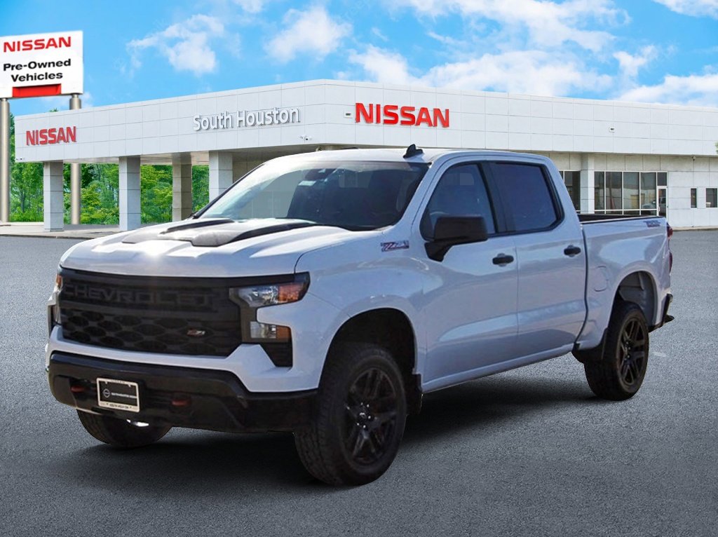 Used 2024 Chevrolet Silverado 1500 Custom Trail Boss image 2