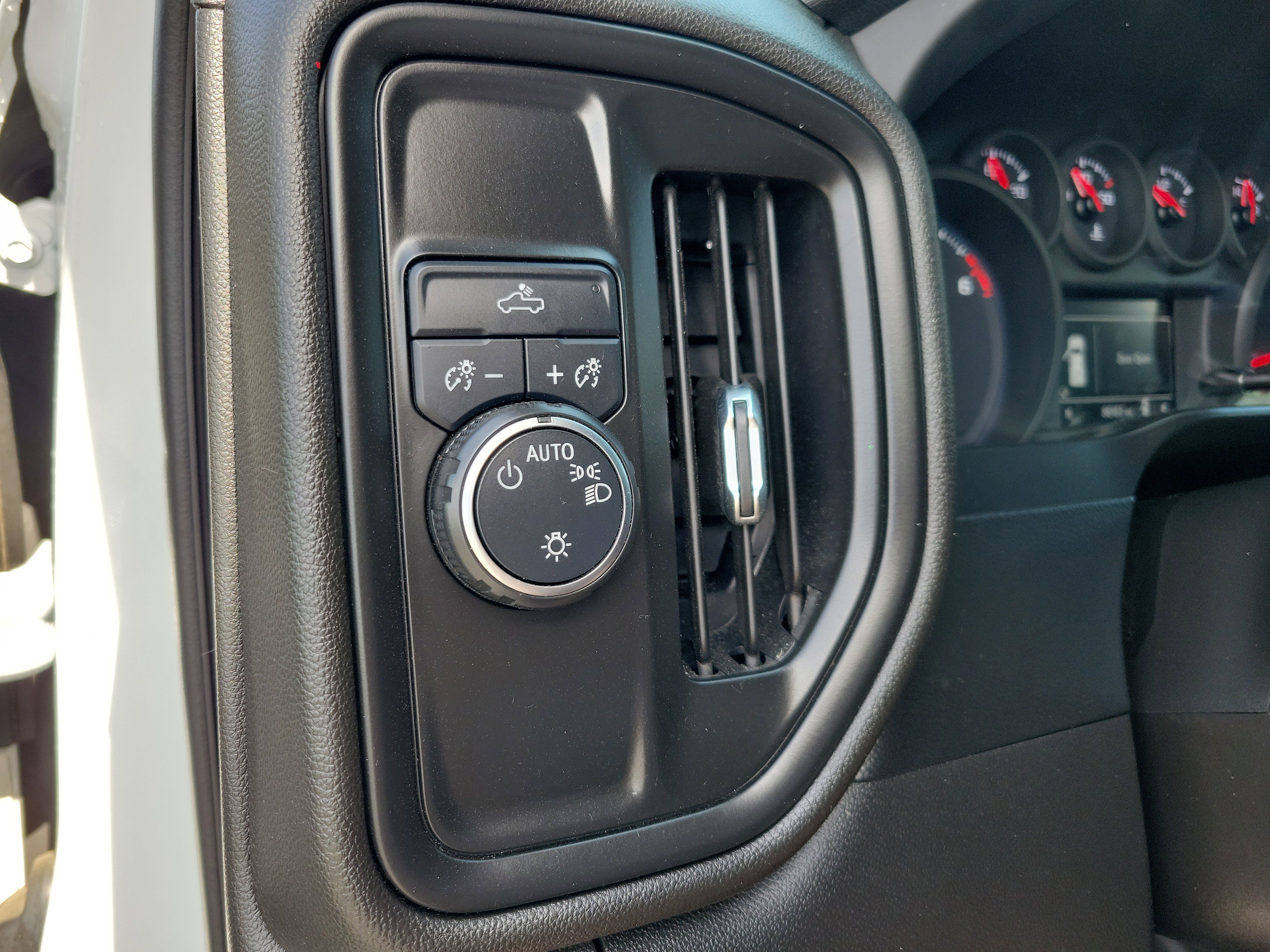 Used 2021 Chevrolet Silverado 2500 W/T w/ WT Convenience Package RWD image 12