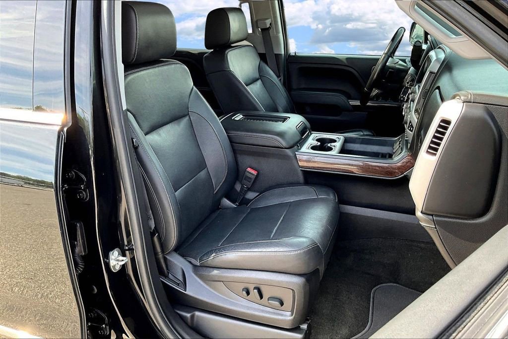 Used 2018 GMC Sierra 1500 SLT AWD/4WD image 32