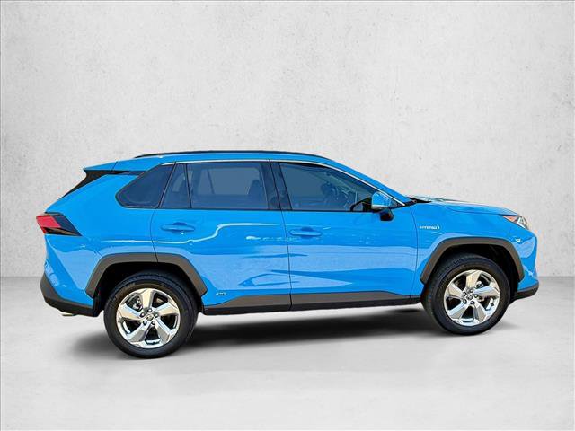 Certified 2021 Toyota RAV4 XLE Premium AWD/4WD image 5