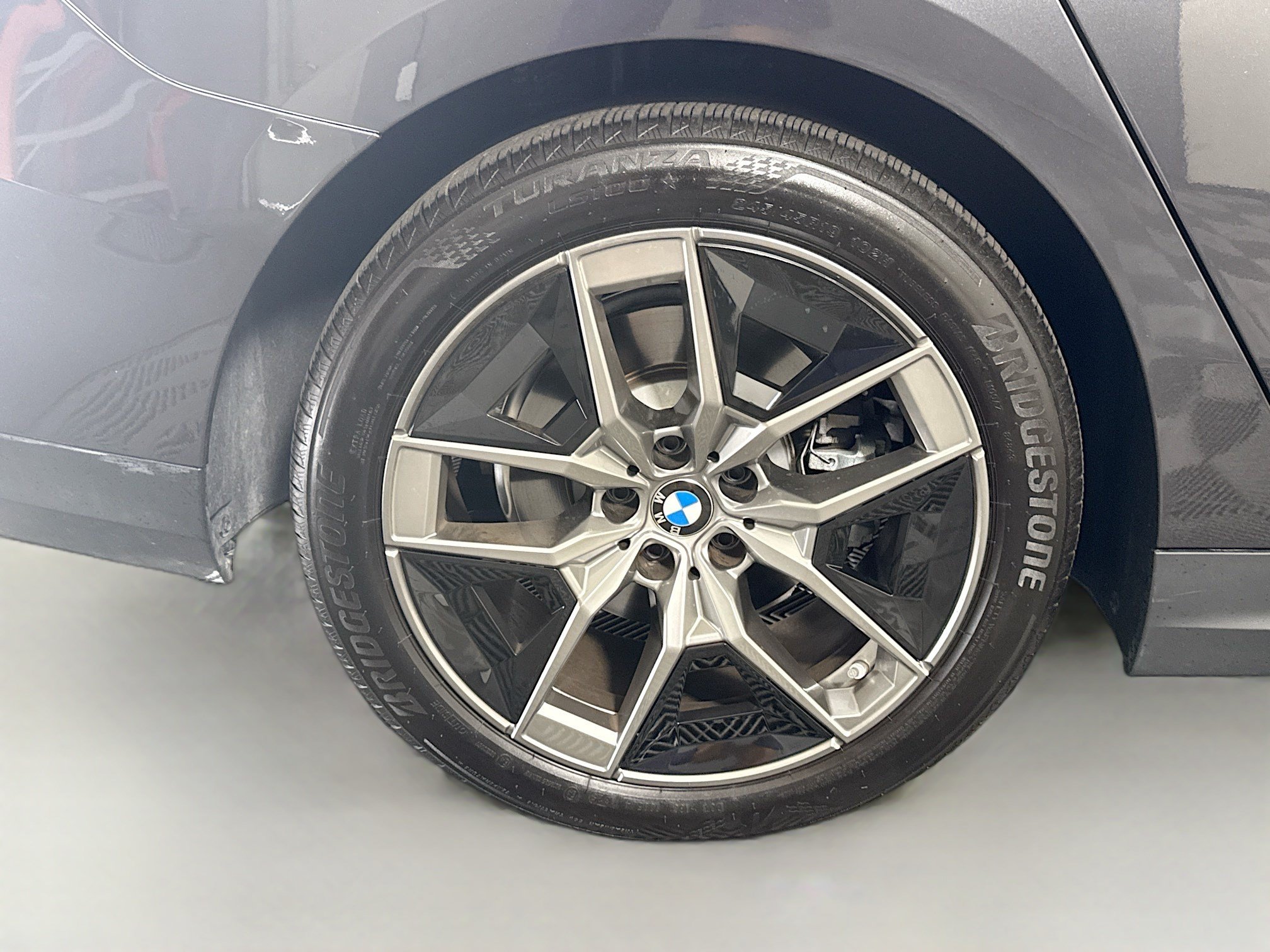 Used 2026 BMW 530i RWD image 33