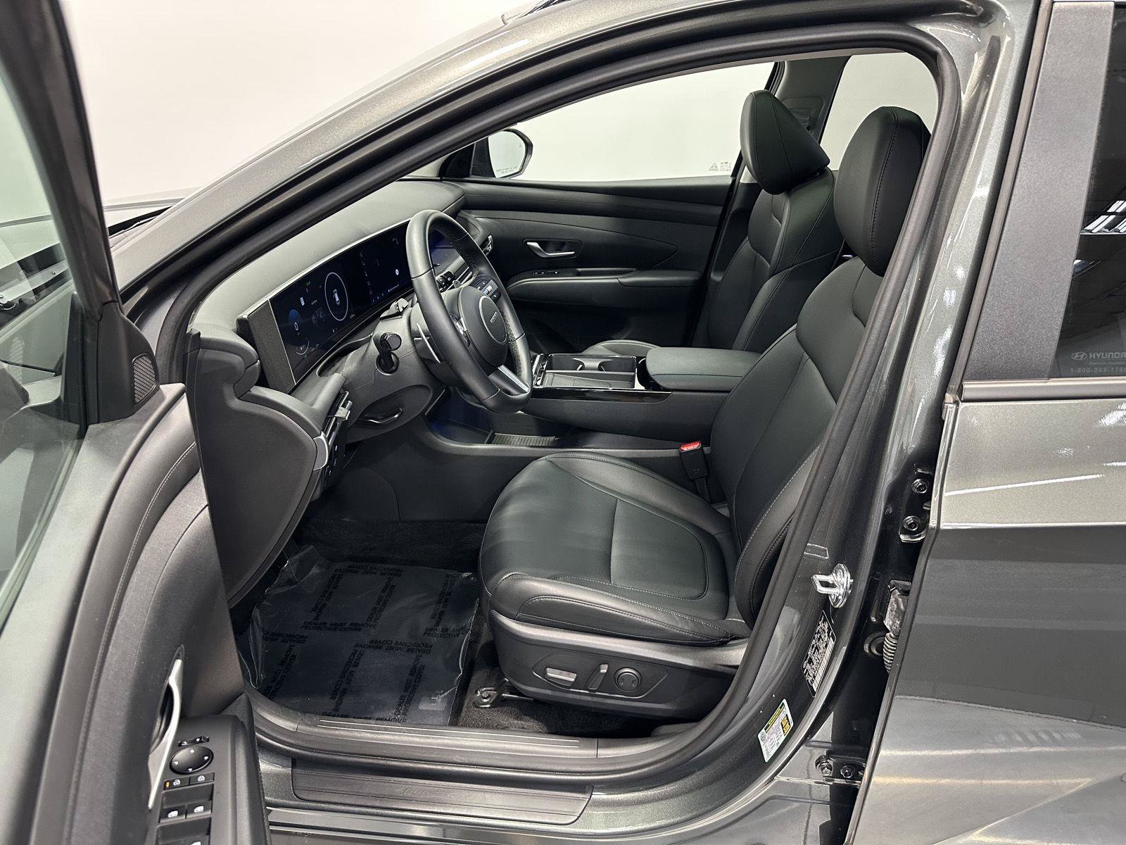 Certified 2025 Hyundai Tucson SEL AWD/4WD image 14