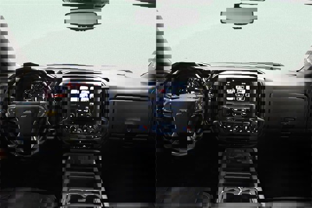 Used 2018 Chevrolet Silverado 1500 LTZ image 6