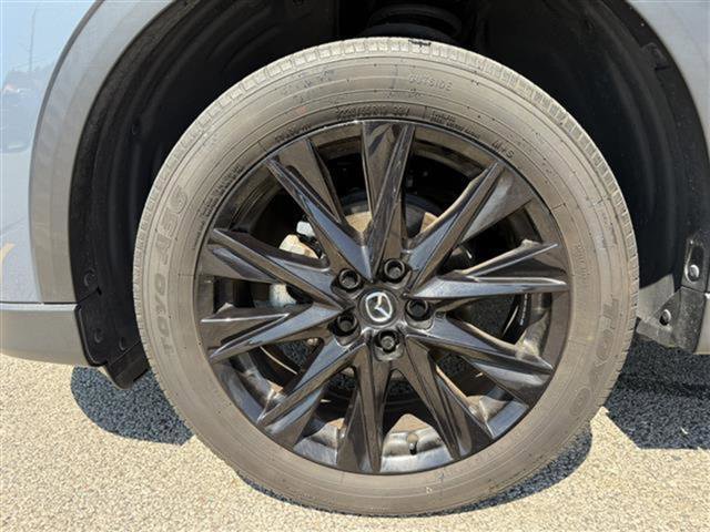 Used 2023 MAZDA CX-5 Carbon Edition image 6