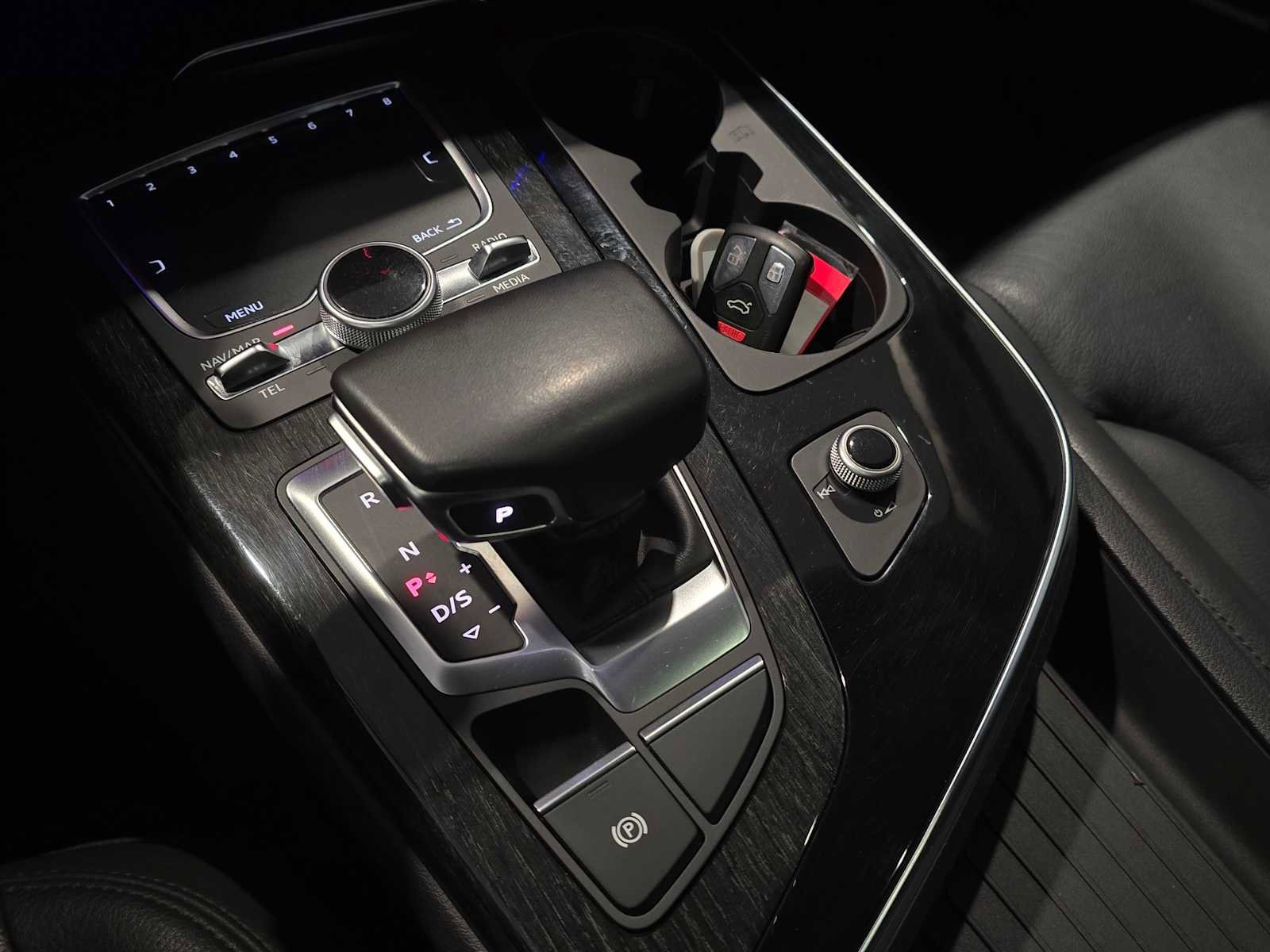 Used 2018 Audi Q7 3.0T Premium Plus image 30